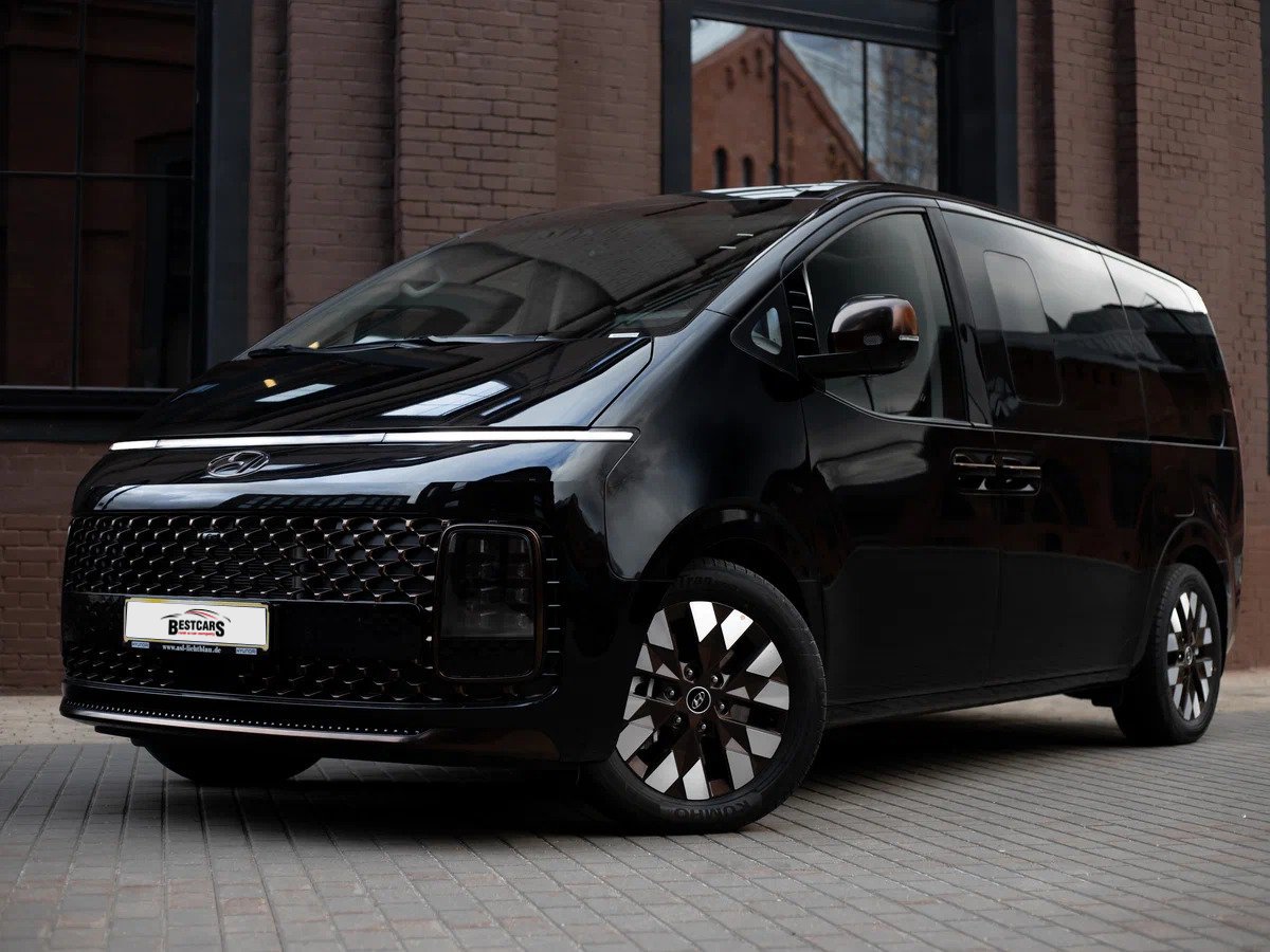 Hyundai Staria 4x4 VIP